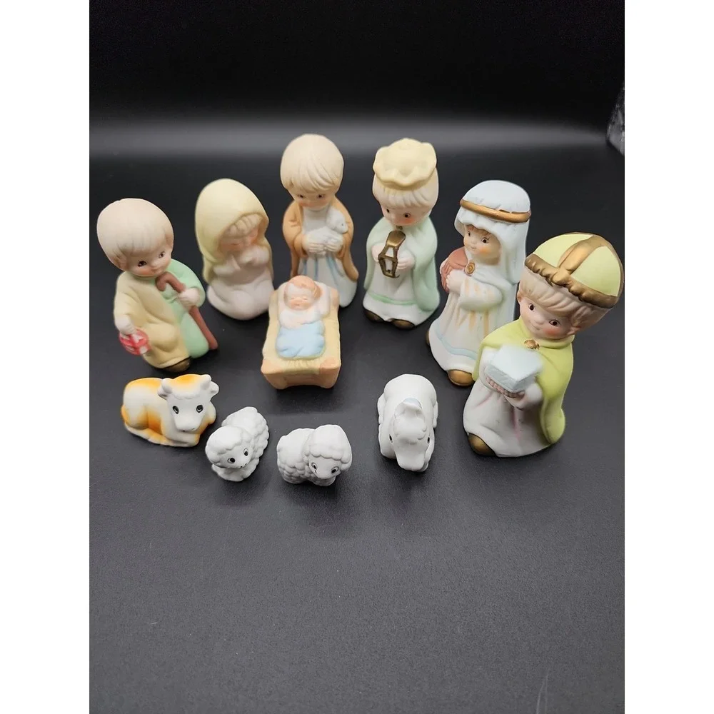 Christmas Nativity Set 11 Piece Bisque Porcelain Vintage Holiday Studio AA